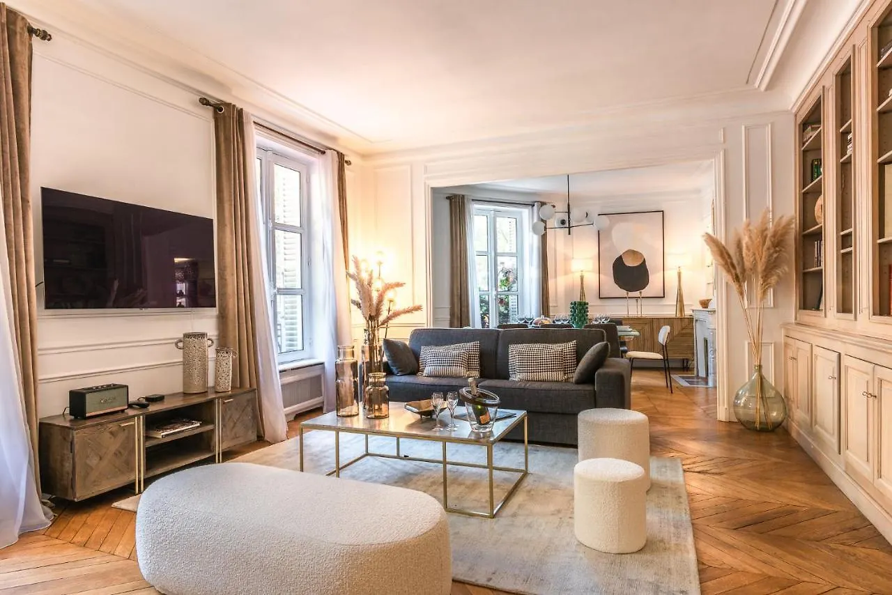 Outstanding Apartment - 8 Guests Between Tour Eiffel And Invalides París