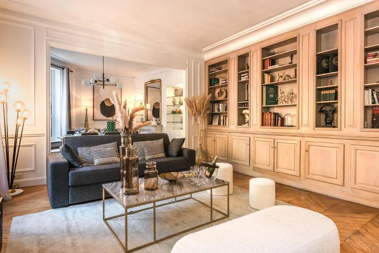 Outstanding Apartment - 8 Guests Between Tour Eiffel And Invalides París Francia