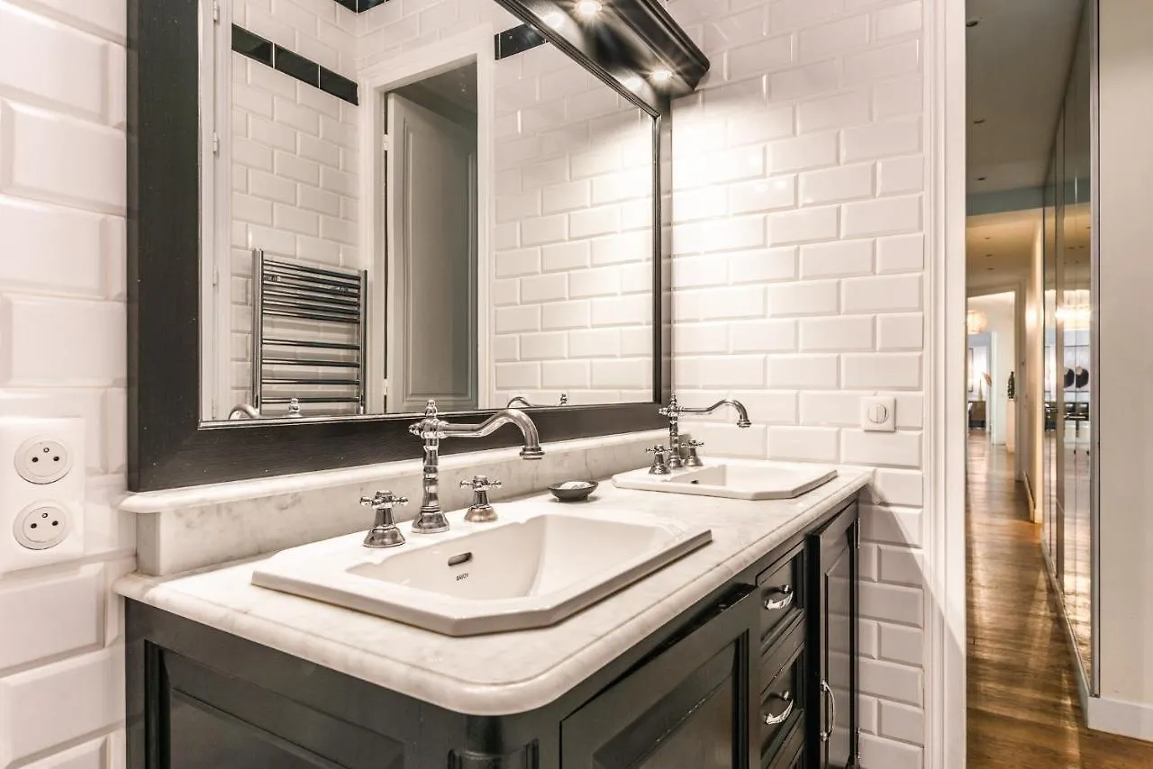 Outstanding Apartment - 8 Guests Between Tour Eiffel And Invalides París