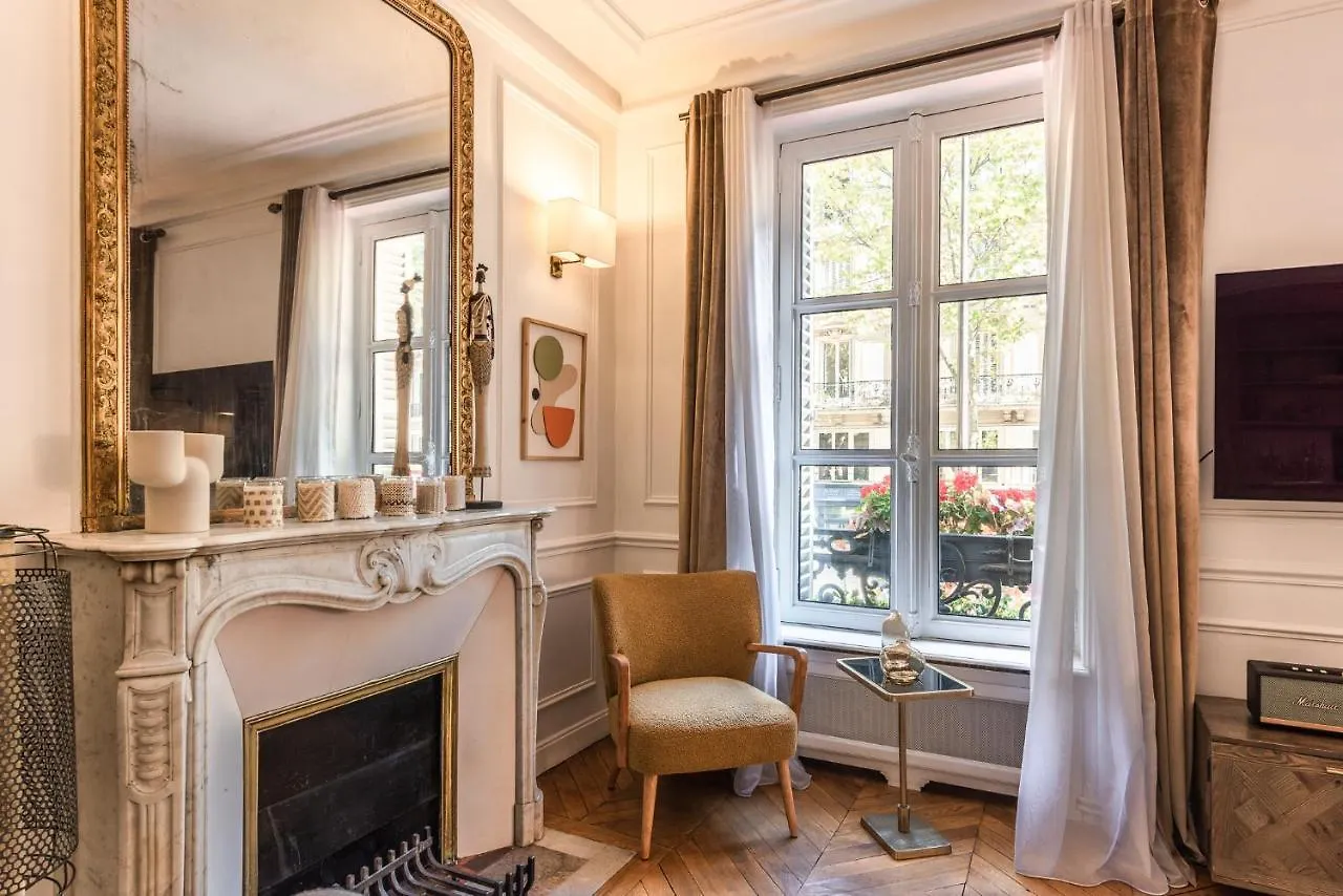 Outstanding Apartment - 8 Guests Between Tour Eiffel And Invalides París 0*,  Francia